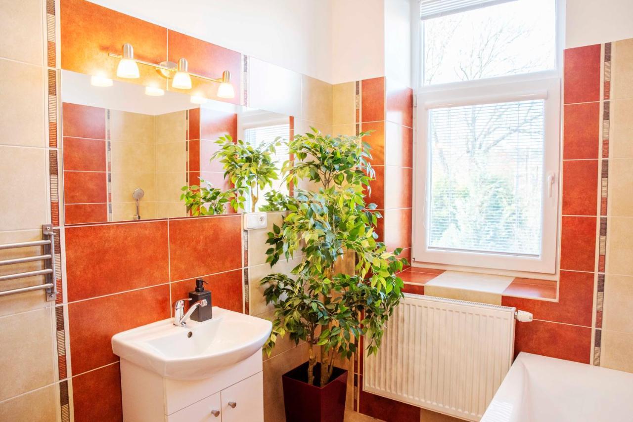 Apartman U Horynu - Sadova Ческа Требова Екстериор снимка